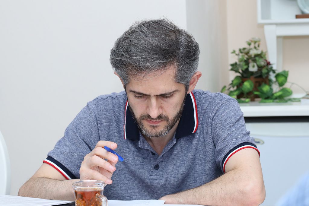 Parviz Mammadov — ssenari vəkili xidməti